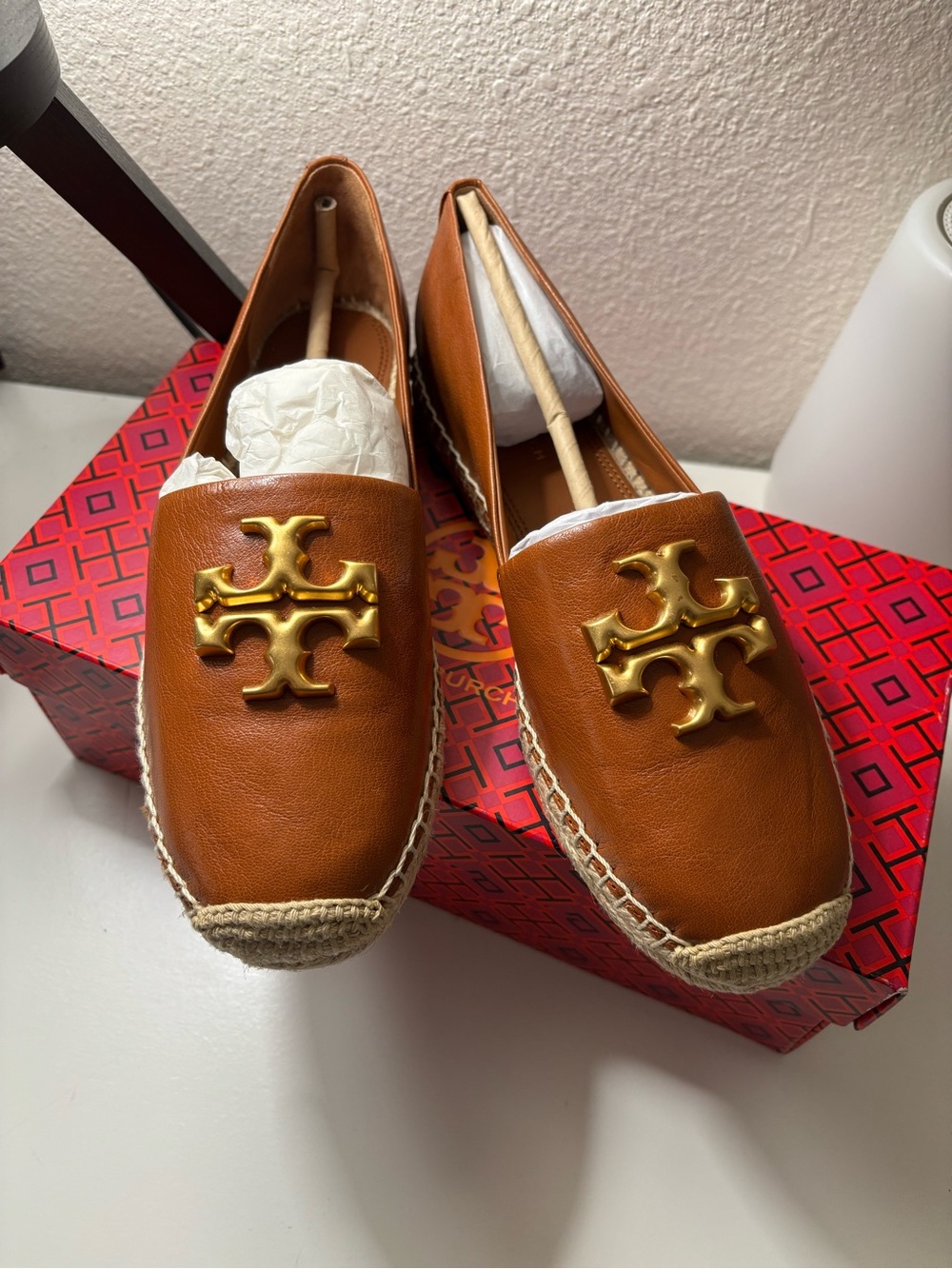 Tory Burch Eleanor Espadrille calf leather Loafers with Gold Logo